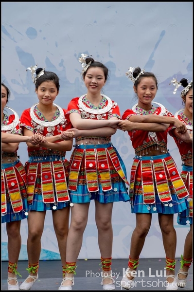 135Folk Dance