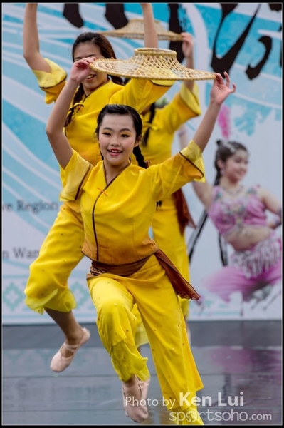 455Folk Dance