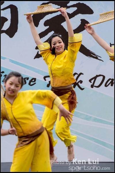 462Folk Dance