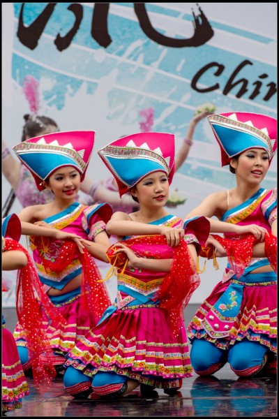 571Folk Dance