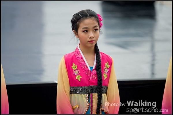 2 Chinese Folk Dance
