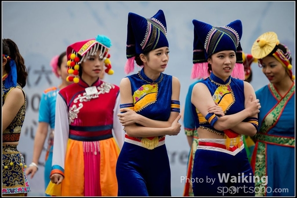 4 Chinese Folk Dance