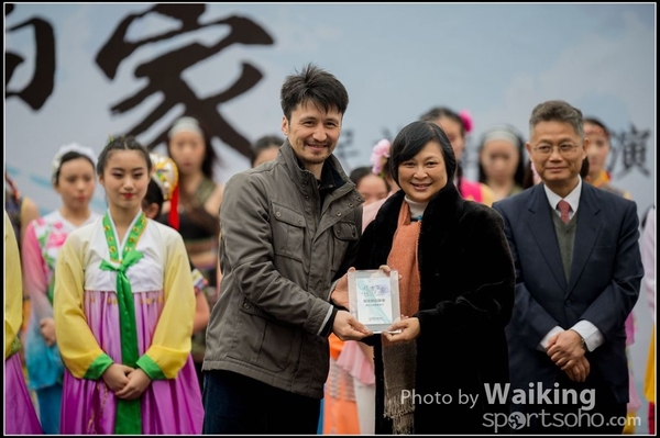 19 Chinese Folk Dance