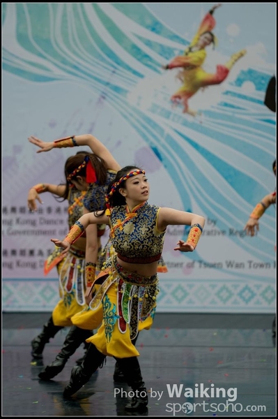 72 Chinese Folk Dance