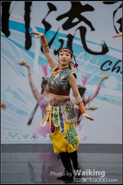 77 Chinese Folk Dance