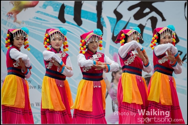 114 Chinese Folk Dance