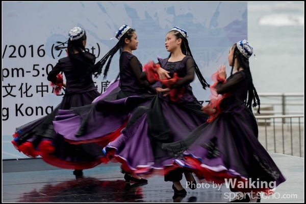 459 Chinese Folk Dance
