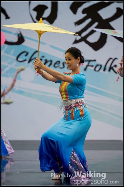 476 Chinese Folk Dance