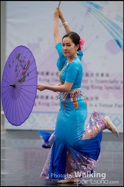 477 Chinese Folk Dance