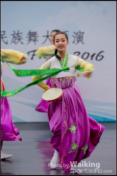 545 Chinese Folk Dance