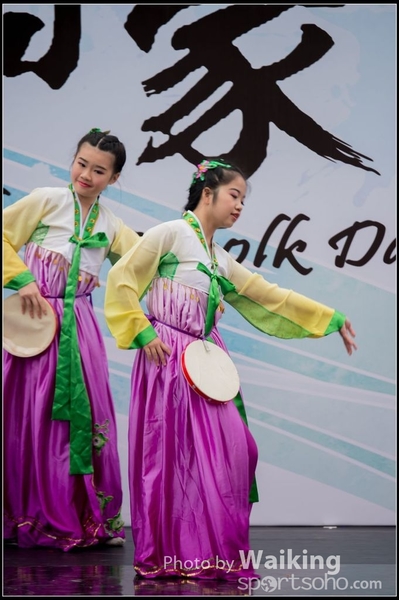 547 Chinese Folk Dance