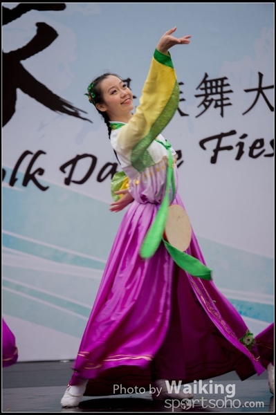 548 Chinese Folk Dance