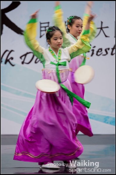 551 Chinese Folk Dance