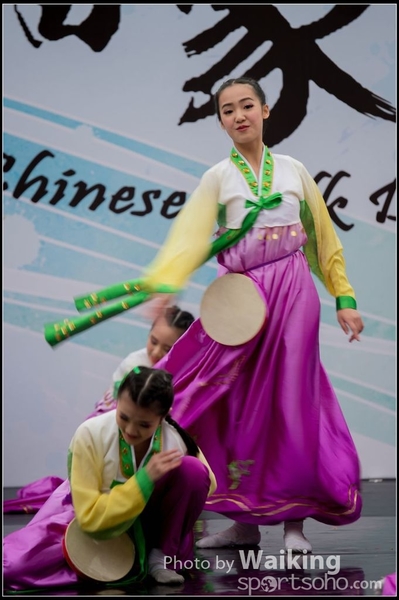 553 Chinese Folk Dance