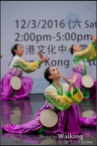 554 Chinese Folk Dance