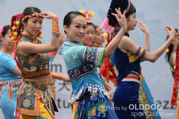Folk Dance (5)