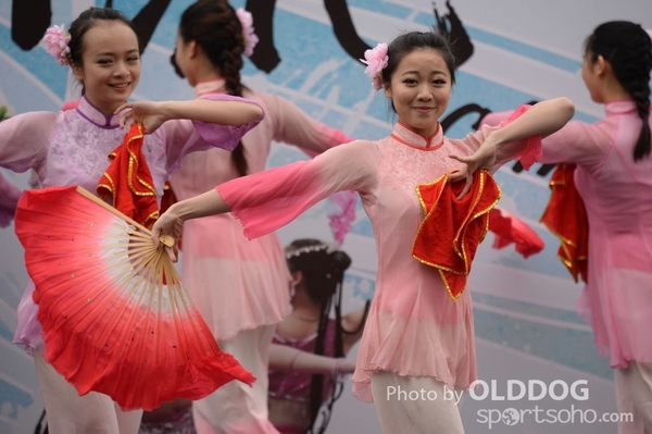 Folk Dance (24)