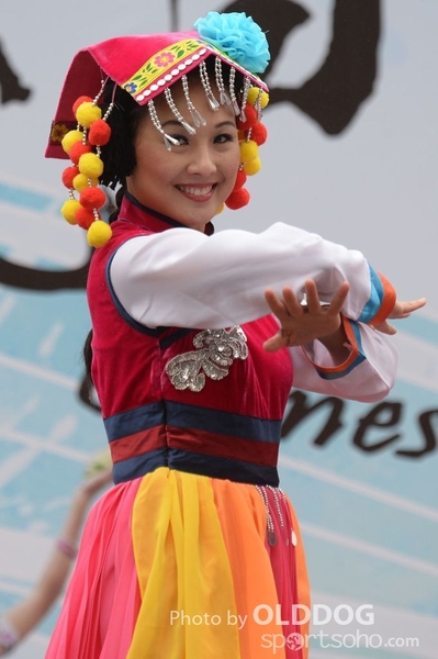 Folk Dance (102)