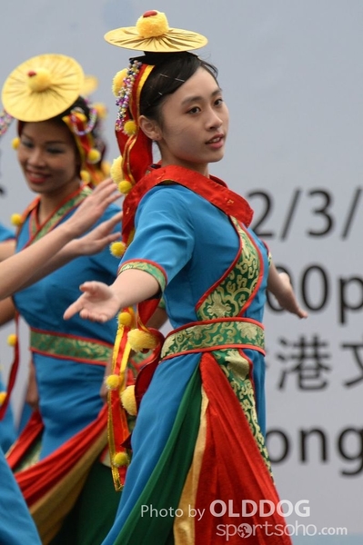 Folk Dance (493)