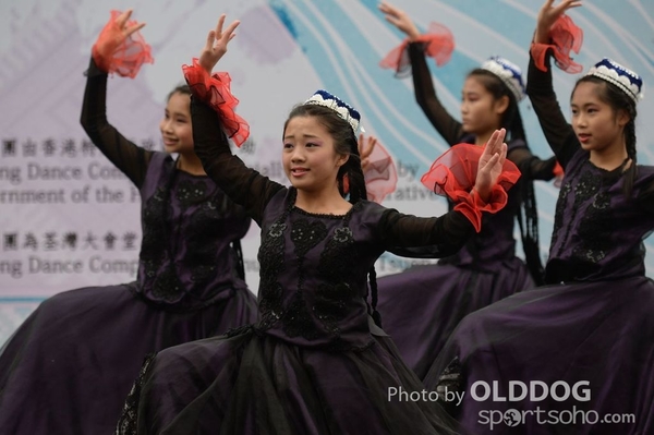 Folk Dance (503)