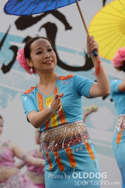Folk Dance (523)