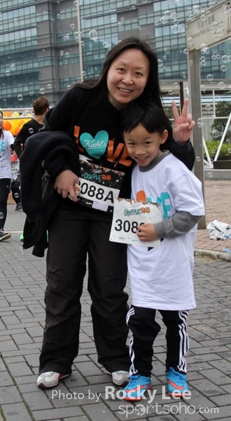 160325 Kiehl\'s Couple Run (147)