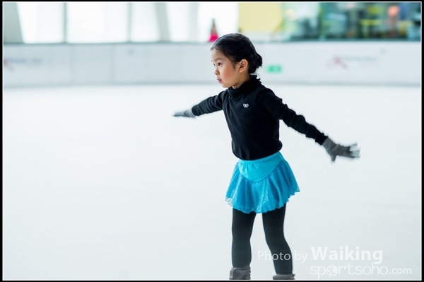 2016-0402 Skating 0042