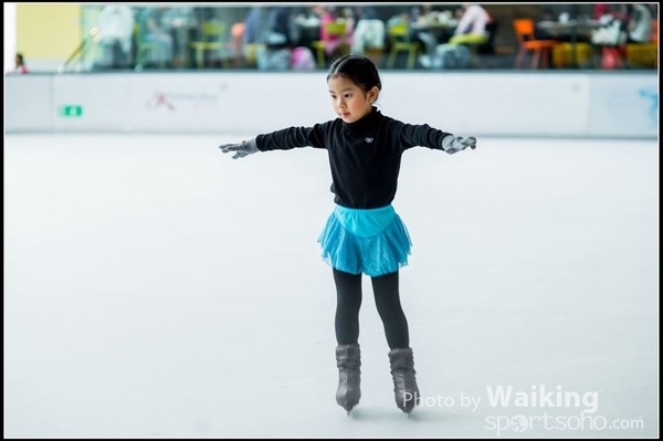 2016-0402 Skating 0043