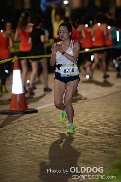 Nike10K (100)