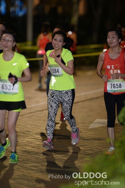 Nike10K (328)