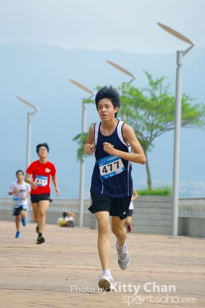 SG201816