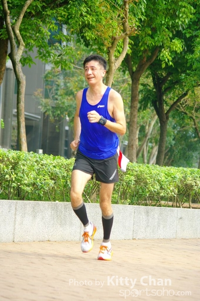 SG202276
