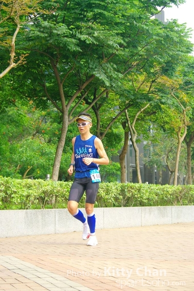 SG202379