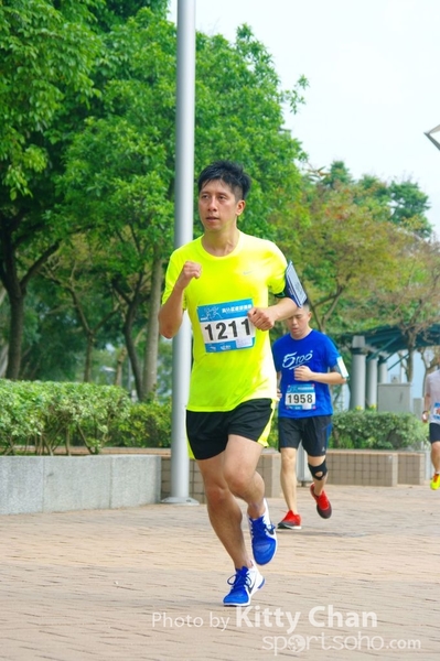 SG202479