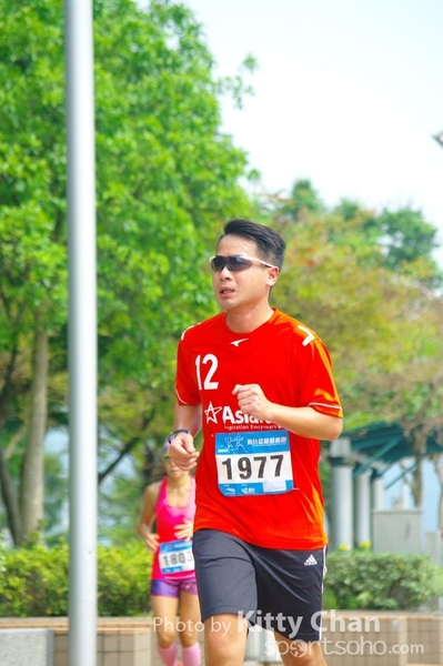 SG202739