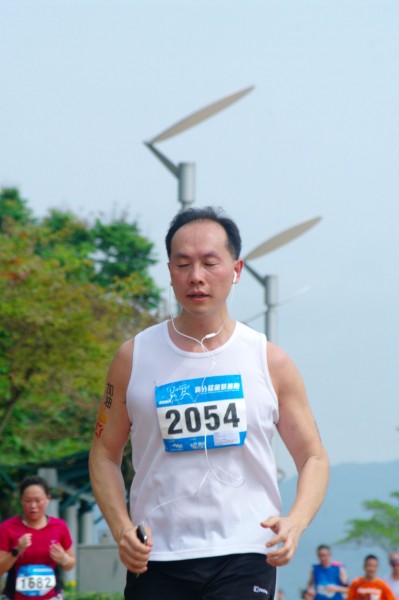 SG202893