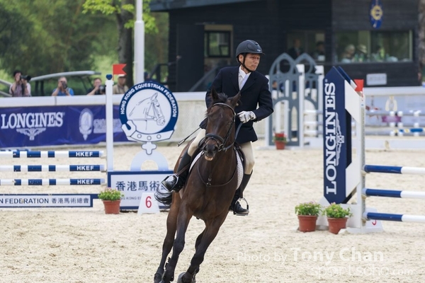 LonginesJumping_012