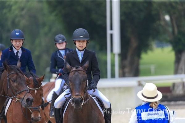 LonginesJumping_017