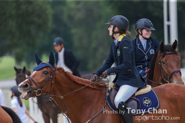 LonginesJumping_019