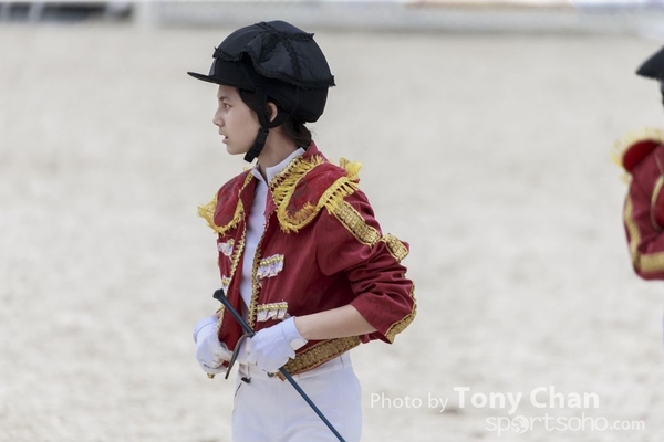 LonginesJumping_051