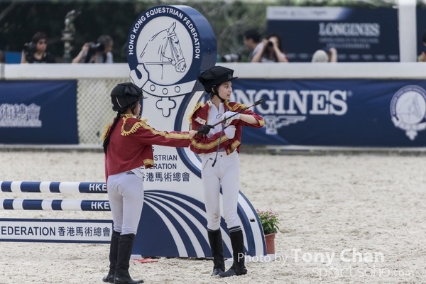 LonginesJumping_052