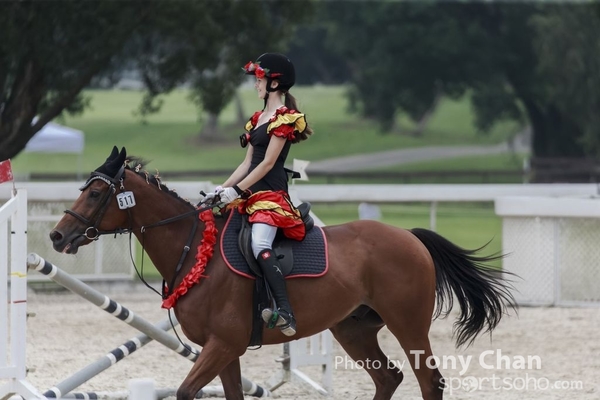 LonginesJumping_053
