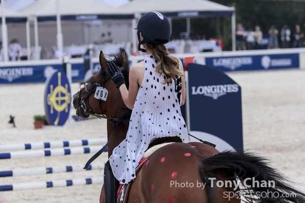 LonginesJumping_060