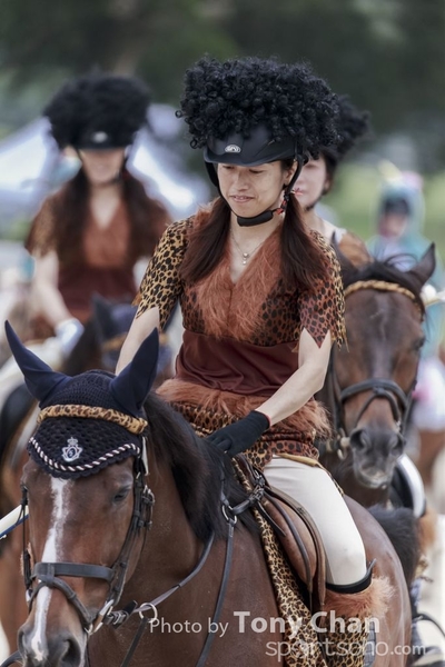 LonginesJumping_070