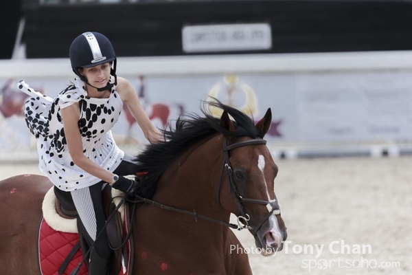 LonginesJumping_107