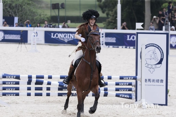 LonginesJumping_162