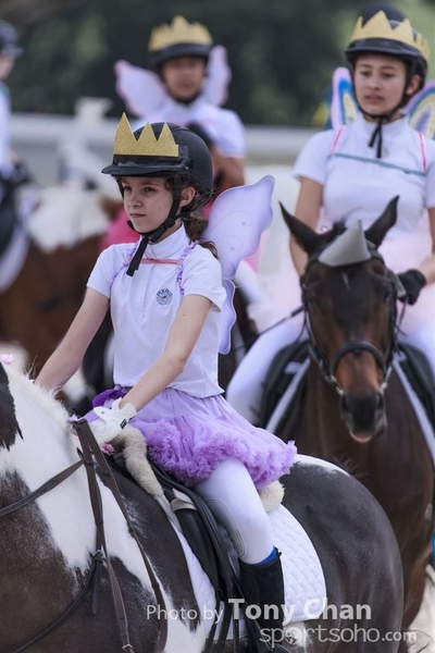 LonginesJumping_201
