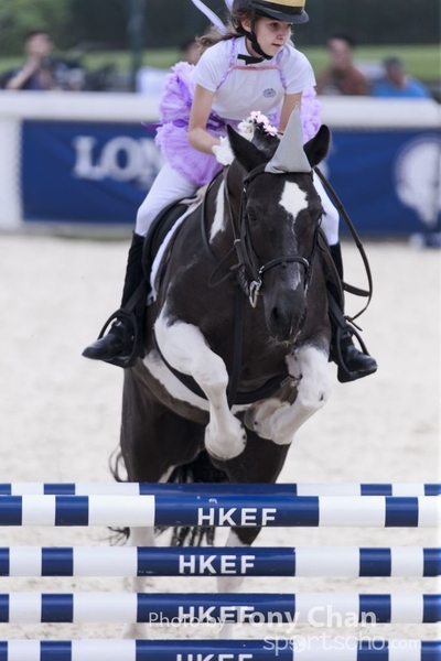 LonginesJumping_204