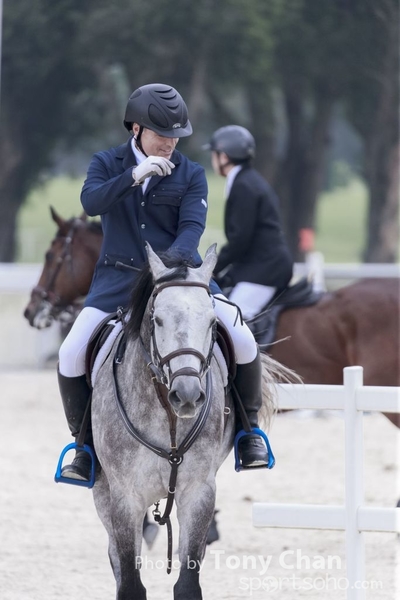 LonginesJumping_241