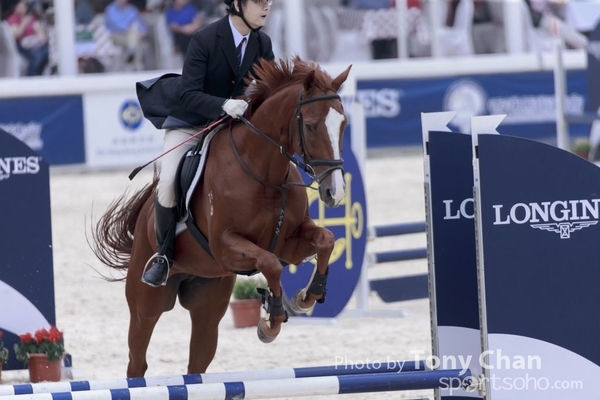 LonginesJumping_276